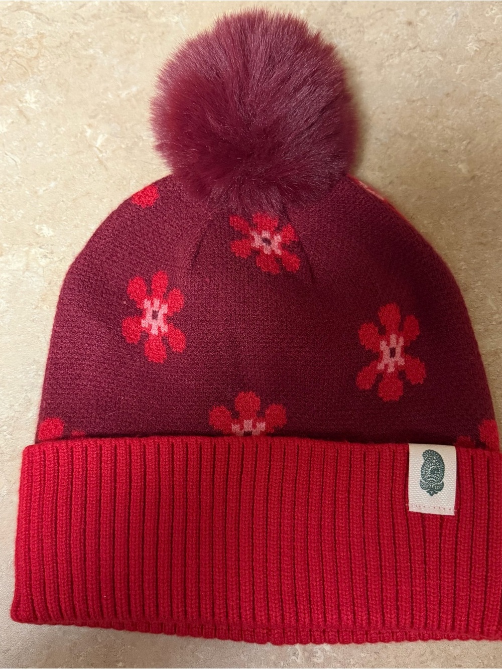Vera Bradley Women’s Winter Hat Red Floral